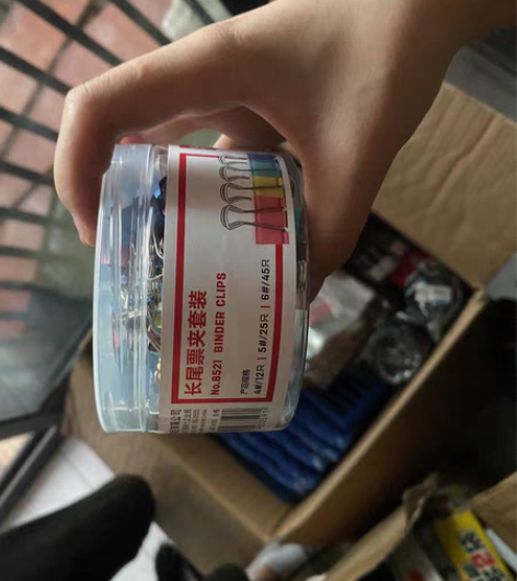 票夹 12 订书机加一盒针 12 回形针 ...