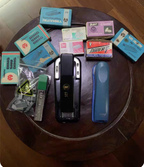 包邮订书机 订书针 大头针 订书机一台得力...