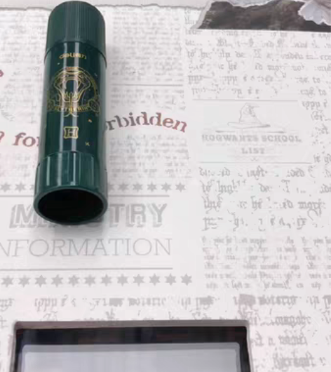 哈利波特系列固体胶 四款图案可选，四支只要...