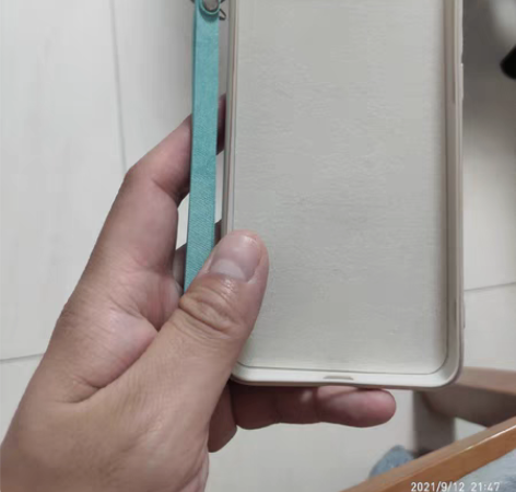 魅族17手机壳，带个挂绳，出 感兴趣的话点...