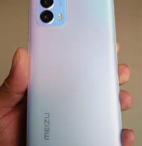 1300左右收个魅族18s 不需要划痕严重...