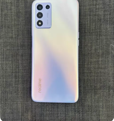 品牌型号：真我Q3S 高通骁龙778处理器...