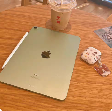 收ipad air4 国行 64g 收一个...