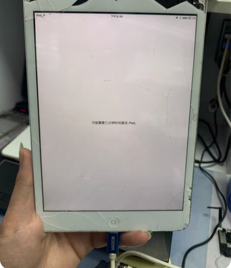 包邮iPad mini 配件机  外爆内屏...