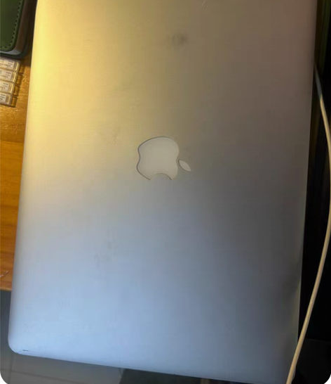 Mac book Pro 15款16+50...