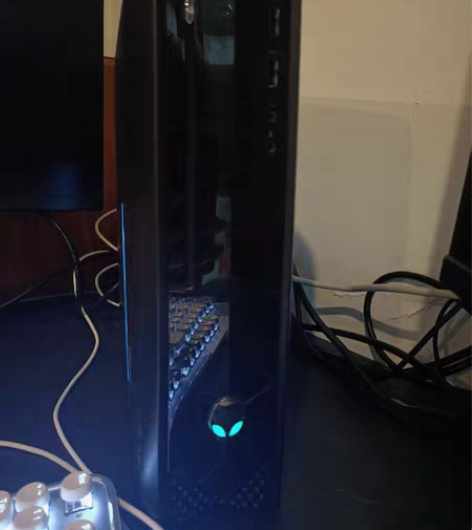 外星人台式电脑主机 型号:外星人X51 r...