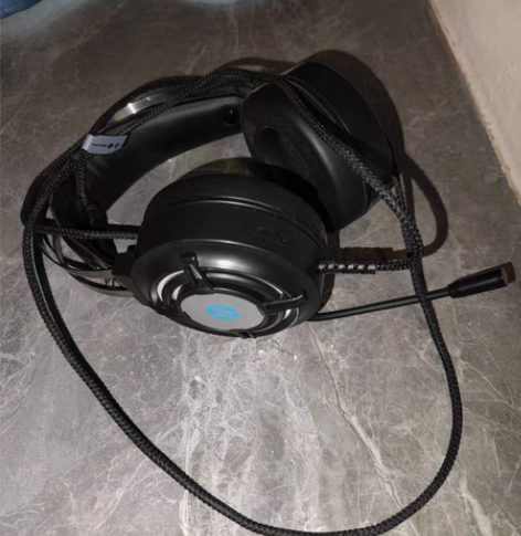 惠普h120g耳机，带usb口和rgb发光...