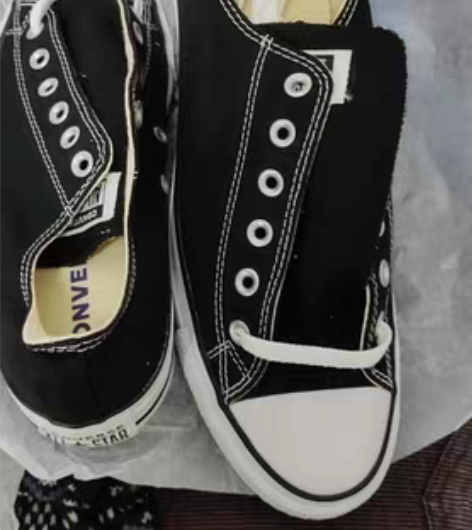 包邮帆布鞋黑色低帮41码42.5码43码。...