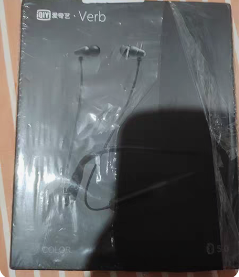 爱奇艺耳机 感兴趣的话点“我想要”和我私聊...