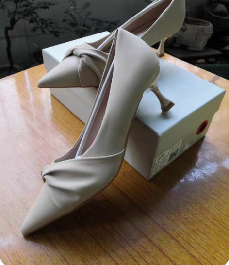 包邮39码小跟单鞋 全新的，全新的！ 不退...