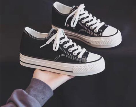 转卖香港潮牌秋季厚底帆布鞋女新款2021年...
