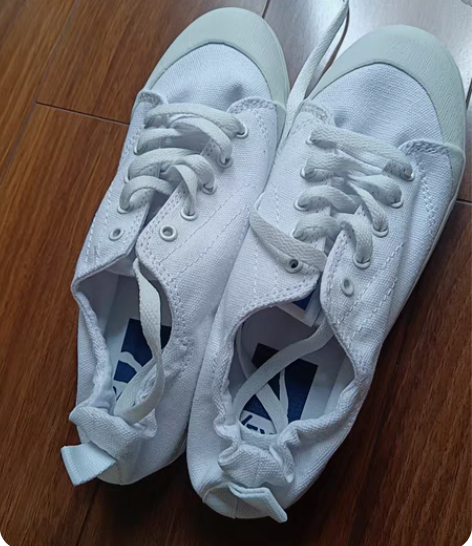 包邮全新帆布鞋！36码！诚意出售！ 感兴趣...