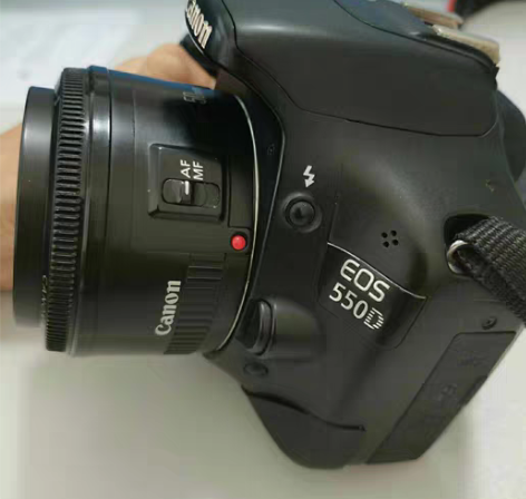 高品质Canon佳能单反550D配小痰盂镜...