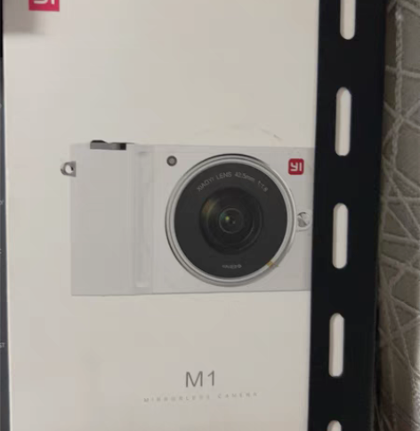 小蚁微单 双镜头 白色版本 外地别问了 本...