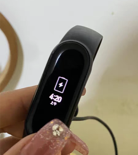 转卖小米手环5智能心率监测蓝牙男女款（支持...