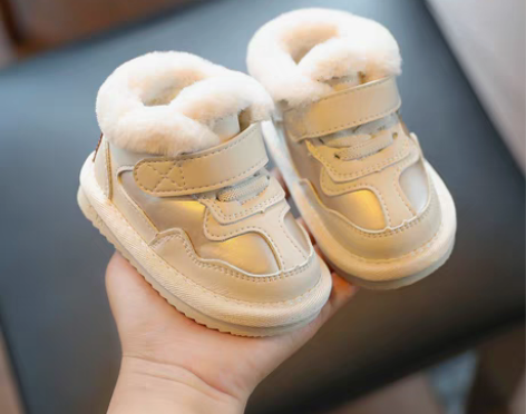 转卖宝宝软底鞋冬季加绒雪地靴软底学步鞋男女...