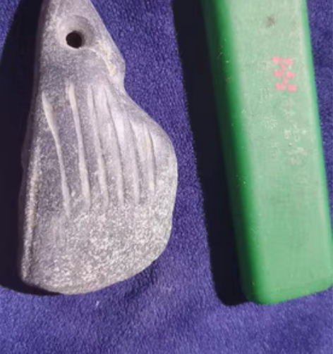 包邮小动物红山遗址出的还算完整 感兴趣的话...