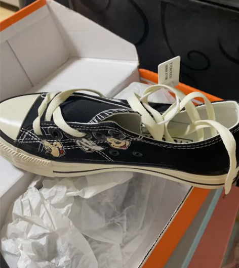 包邮全新帆布鞋,35码 不退不换,不讲价。...