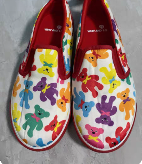 包邮台湾二分之一鞋,30码,内长21,全新...