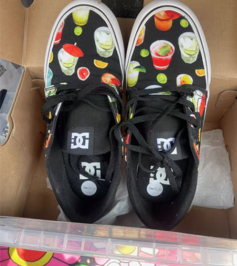 包邮DC 帆布鞋，36码，小朋友或者小码的...