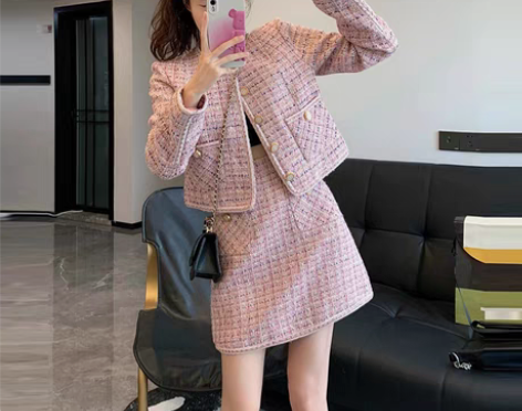 转卖2022新款爆款高级感小香风套装女秋季...