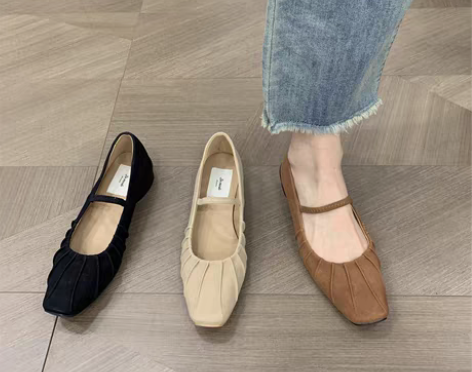 转卖方头玛丽珍鞋女鞋子2022年春秋新款法...