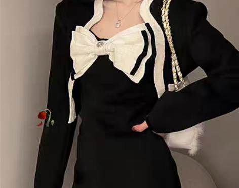 转卖芭比姨赫本风连衣裙套装女冬新款加厚小香...