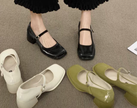 转卖玛丽珍鞋女夏2022新款时尚百搭温柔复...