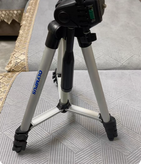 相机脚架 奥林巴斯相机支架??轻微使用痕迹...