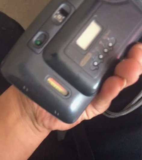 老式品牌相机 怀旧的东西 保存完好还有皮套...