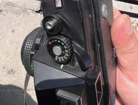 海鸥相机，品相一般有裂痕，具体看图，二手物...