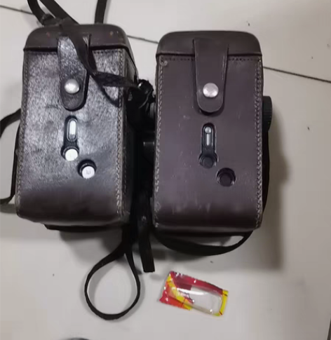 海鸥相机4B，两台一起出，品相还好，功能正...