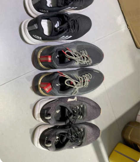 耐克9新一双，特步一双，李宁一双 感兴趣的...