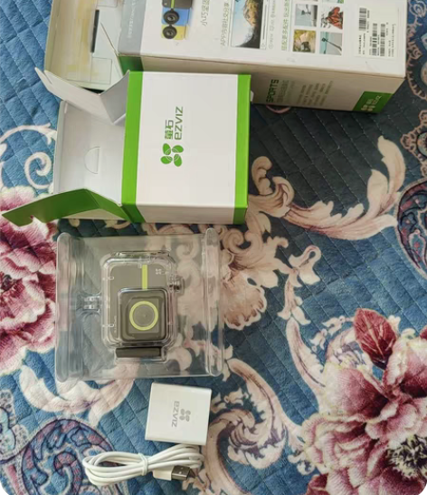 个人卖家，非贩子！ 萤石 S3运动相机 4...