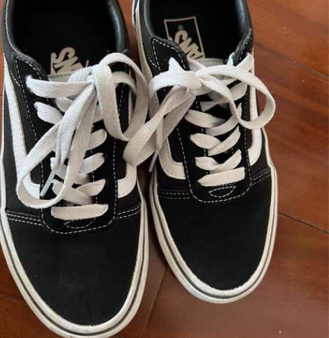 vans鞋,不是经典款,正品,36 感兴趣...