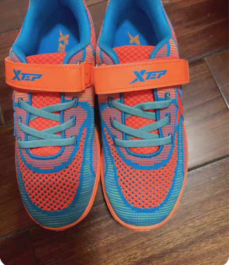 包邮低价转手全新网眼特步37码运动鞋 感兴...