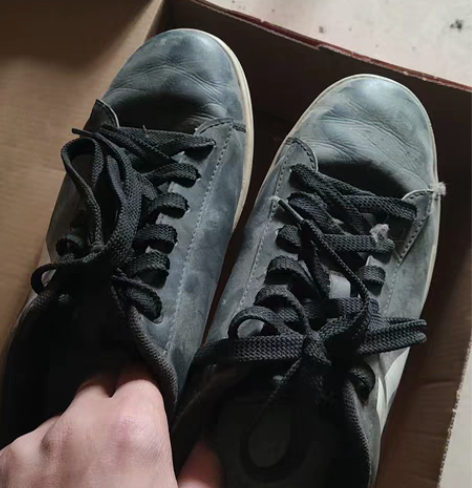 特步板鞋 给钱就卖明显穿着痕迹XTEP/特...