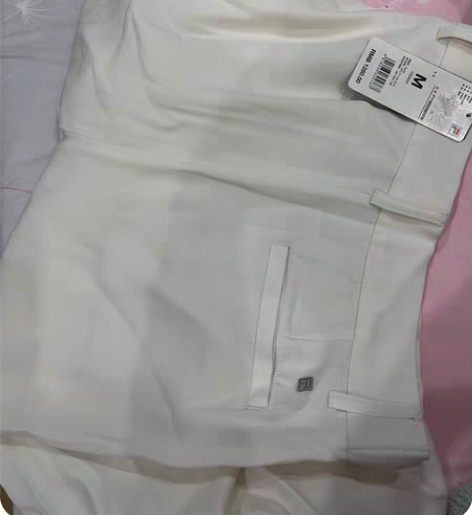 出闲置，FILA女士米白色阔腿裤m码，有内...