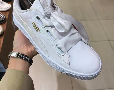 转卖韩国专柜正品 超特价 Puma彪马亮面...
