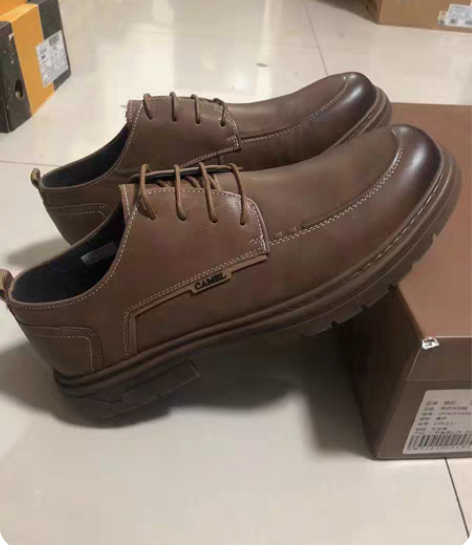 包邮40.41.42码骆驼微瑕男鞋。无盒子...