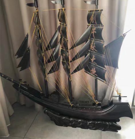 包邮红木帆船?摆件 特价出 很重工  懂得...