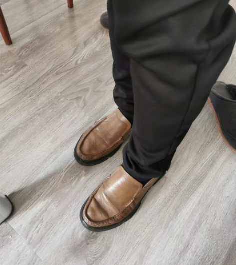 骆驼牌皮鞋 感兴趣的话点“我想要”和我私聊...