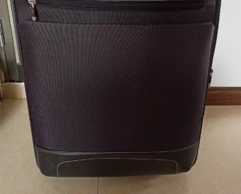 旅行箱(同城自取90元，不发快递，需要自取...