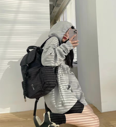 包邮潮流必备！A家大号情侣款双肩包 旅行包...