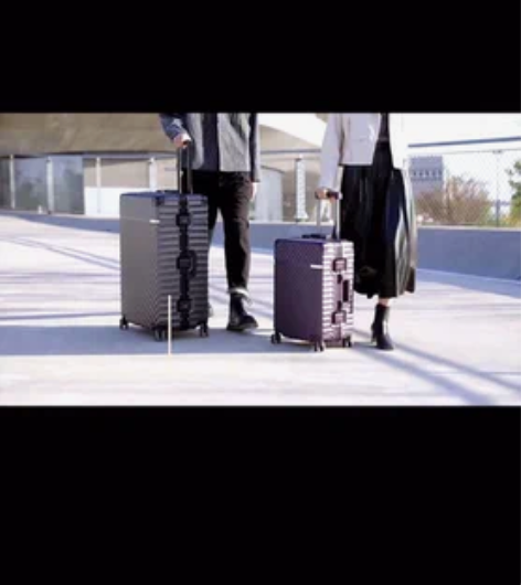 90分几何铝框旅行箱 28英寸金色 618...