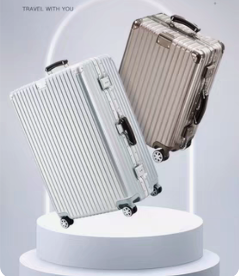 包邮全新未拆封拉杆箱行李箱。20寸， 可登...