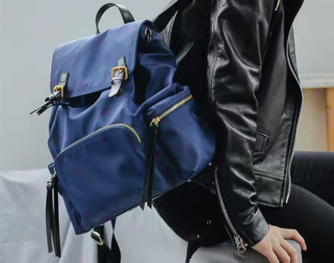 转卖网易严选自营 英伦温莎轻雅双肩包时尚女...