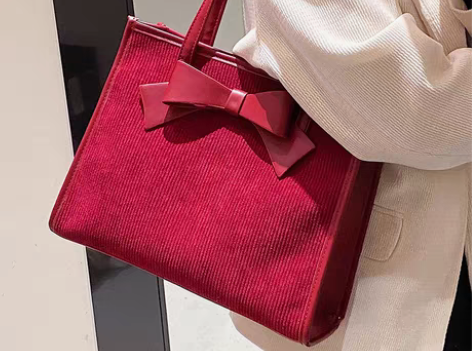 转卖高级感包包女大容量2023新款伴娘包婚...