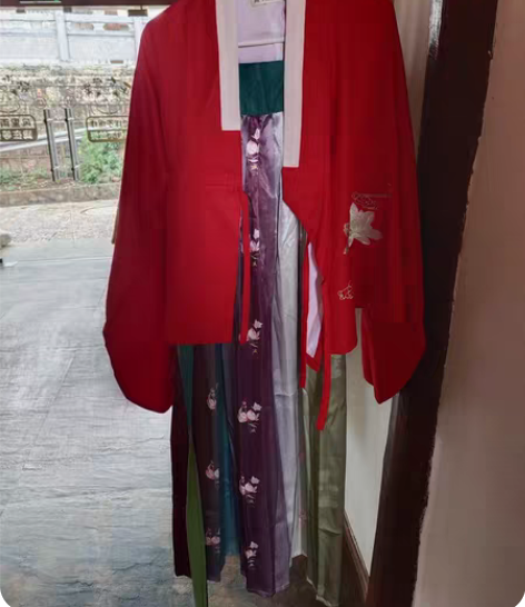 银狐汉服魏晋南北朝时期中国风,绣花齐腰汉服...
