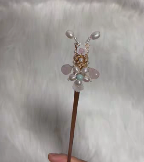 簪花坞百搭蝴蝶发簪汉服旗袍配饰 感兴趣的话...